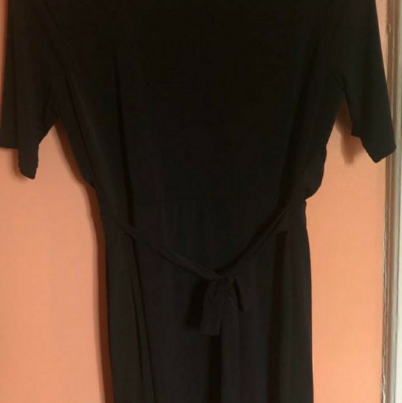 Beautiful Casual Dress - Picture 4 of 8